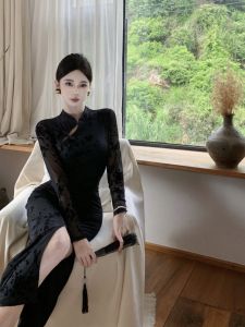 Elegant Chinese Style Revamped Cheongsam Dress Long Sleeve Slim Fit Split Ladylike Lace Dress for Young Women in Autumn Winter