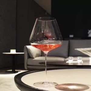 2PCS Burgundy Bordeaux Style Light Luxury Wine Glass Ultra-thin Craftsmanship Slim Cup Stems Birthday Party Bar Classics Goblet