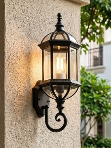 MARTINI | Waterproof Outdoor Light