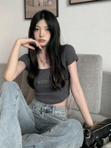 Summer Short Sleeve Slim Fit T-Shirt Womens Sweet And Spicy Square Collar Tight Body American Hot Girl Black Top Shoulder Width