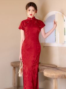 Elegant Red Cheongsam Engagement Dress Bridal Gown Womens Long Qipao Summer 2025 New Style Polyester Fiber Breathable Short Sleeve
