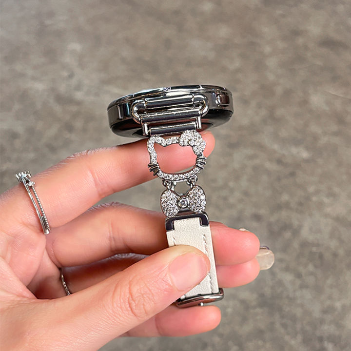 HUAWEI%20%7C%20Diamond%20Women's%20Watch%20Health%20and%20Cycle%20Tracking%20-%20Image%204