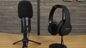 Zoom ZUM-2 Podcast Mic Pack USB Microphone / Headphones ชุดไมโครโฟน USB พร้อมหูฟังและขาตั้งไมค์
