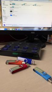 Pen Drive High Speed USB Flash Drive 64GB 128GB Memory Stick Pendrive 8GB 32GB 2.0 U Disk Memoria Cle USB Gift for PC Car TV