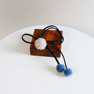 โบว์หนีบผมสีแดง โบว์หนีบผมสุดน่ารัก โบว์หนีบผมแบบหางม้าต่ำ ตกแต่งผมทรงทรงกลม ปีเกิดใหม่ 2024 เครื่องประดับผมสุดเก๋