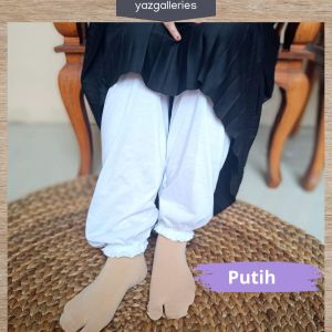 Celamis Kerut Celana Daleman Gamis/ Celana Inner Kerut Perlengkapan Umroh Haji Warna Hitam Putih