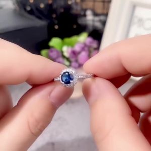 Huitan Simple and Classic Wedding Eternity Rings for Women White/Blue/Red Cubic Zirconia Temperament Female Rings Trend Jewelry