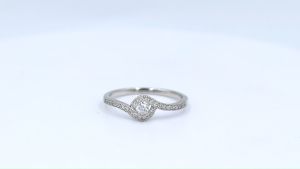 Lucky Gems แหวนเงินแท้ 925 เพชร CZ ชุบโรเดียม แหวนเม็ดกลาง 5 ตัง ยอดกลม ล้อมกลม  LKM734