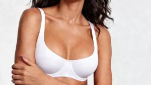 Underwire Bra with Wide Straps Comfortable Natural Lifting Skin Solid Black Color Gather Bra for Daily Wear Unpadded Brassiere