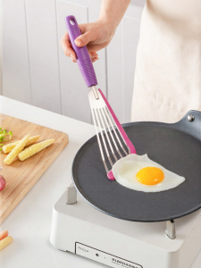 Kuhn Rikon | Non-Stick Butterfly Shaped Silicone Spatula