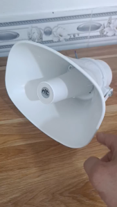 Loa phóng thanh 20W -loa nén 20w kích thước: Mặt 25x17cm dùng thông báo phát nhạc