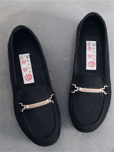 รองเท้าส้นแบนโพลีเอสเตอร์ลําลองสําหรับผู้หญิงรองเท้าผ้าปักกิ่งแบบดั้งเดิมพร้อมวัสดุหนังกลับหัวกลมเหยียบหนึ่งอันสําหรับใช้ประจําวัน