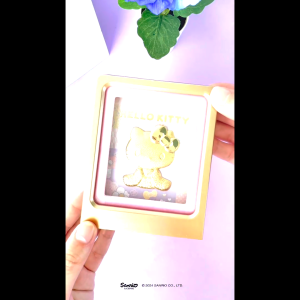 Sanrio Showa 24K Gold Foil in Frame (Hello Kitty / My Melody) [The Singapore Mint]