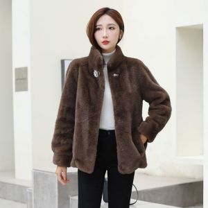 High-End Gold Mink Velvet Eco-Friendly Fur Womens Loose Fur And Leather Integrated Thickened Mom Otter Fur Short Coat Winter Outerwear