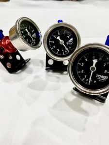 Tomei Fuel Pressure Regulator งานสร้างแบบ CNC ที่วัสดุเป็นอะลูมิเนียมมีความสวยงาม ส่วนของหัวต่อทั้งแบบหัวเกลียว AN6 และหัวสวมท่อน้ำมัน ก็มีความทนทานต่อการกัดกร่อน                 ✅ควบคุมแรงดันน้ำมันเชื้อเพลิงก่อนที่จะเข้าสู่หัวฉีด   ✅สามารถส่งน้ำมันเชื้อ