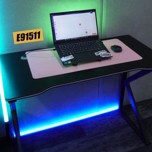 Deli Meja Gaming / Meja Komputer / Gaming Table Hitam Box Kabel E915X