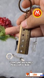 Gantungan Kunci Penggaris Mini Vintage