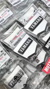 Emblem Dasi Panel Depan Sstwo f1zr