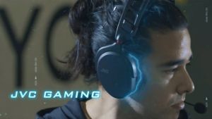 JVC Super Lightweight Gaming Wireless Headphones Black GG-01W