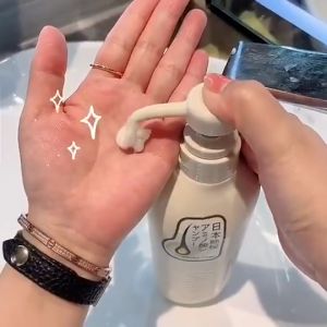 Sakura Shampoo Series Oil Control Hair shampoo Anti dandruff shampoo Dandruff treatment Smooth hair Original Japanese shampoo 念香日本晚樱氨基酸洗发水 650ml