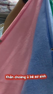 Khăn choàng ủ có nón cho bé sơ sinh chất vải băng lông mềm mịn thoáng khí cho trẻ từ 0-6 tháng Khăn quấn bé sơ sinh 77x70cm