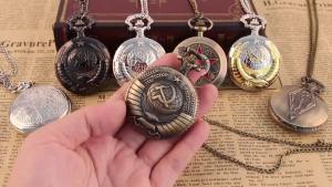 Fashion Alloy Retro Relief Gold Pocket Watch Animal Elk Deer Quartz Watch Pendant Necklace Chain Clock Birthday Gifts