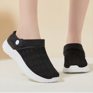 Breathable Mesh Walking Shoes Comfort Sneakers For Women On Sale Korean Style Casual Slip On Black Rubber Shoes For Lady