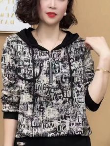Fall Fashion Loose Fit Zipper Sleeve Long Hoodie Womens Top Mom Style Casual Comfortable Slimming Trendy Half Zip Shirt