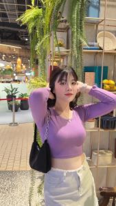 SpinnyHouse เสื้อครอปแขนยาว ผ้าเรย่อน 🥞 ยืดเยอะมาก สาวอวบใส่ได้  รุ่น  WAN B-046-2-AA