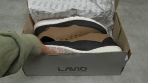 Sepatu Pria Sneakers Santai Sport Running Lavio Libra Best Quality Termurah Terlaris Bagus Keren Santai New Model