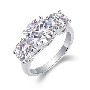 JIUZUAN 3 Carat Three-Stone Moissanite Ring - S925 Silver 18K Gold Plated Hypoallergenic Perfect for Engagement & Wedding