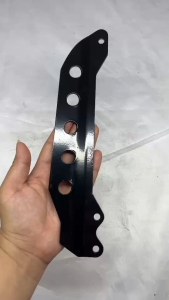 หูเกี่ยวสายสะพาย เครื่องตัดหญ้า รุ่น 411 แบบ 5รู เหล็กยึดก้านเครื่องตัดหญ้า 411 หูเกี่ยวสายสะพาย411 5รู เหล็กเกี่ยวสายสะพาย หูเกี่ยว