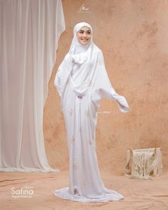 mukena rukuh perlengkapan peralatan alat sholat wanita dewasa lajuran bordir safina arrafi daily bordir renda rayon premium terbaru terlaris idul Fitri lebaran 2023 katun exclusive tidak kusut bahan adem cantik gratis ongkir bayar di tempat kekinian COD