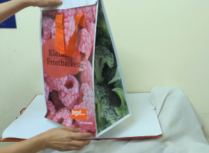 Túi giữ nhiệt bằng bạt nhựa dệt bên trong tráng bạc giữ nhiệt chống thấm xếp gọn hàng xk. tx141