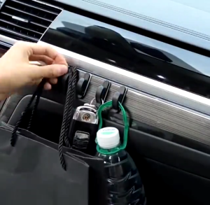 4PCS Mini Hook With Tape Hanger Keychain Holder Car Storage Organizer Self-Adhesive Home Office