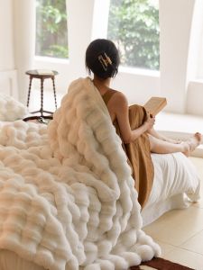 Thick Warmth Toskana Imitation Fur Blanket
