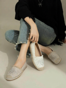 Stylish Woven Soft-bottom Casual Flat Shoes