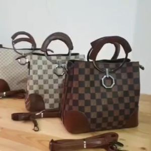 Tas Fashion Wanita: Tas Selempang & Tas Bahu Wanita
