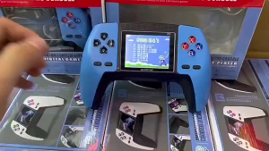 Game Boy TERBARU P5 Mini Retro Mini Portabel Series Console 520 in 1 Permainan Portable Mainan Anak Game Retro Pemain Ganda yang Dapat - Rose3C