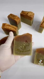 น้ำมันธรรมชาติ สบู่ ลดผดผื่น แก้คัน ลดกลิ่นเหงื่อ ใช้ได้เล็กน้อย ชั่วคราวไม่แห้ง เพลิดขี้ไคลแบบด้วย การฉีดเดียวกับความเหมาะสม