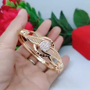 Selma Gelang Tangan Bangle Wanita Perhiasan Aksesoris Fashion Lapis Emas R2-4E