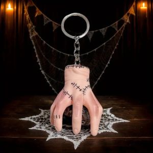 พวงกุญแจมือเย็บแผลสไตล์โกธิค ของตกแต่งงานปาร์ตี้วันฮาโลวีน 1/2 ชิ้น ของขวัญวันหยุด