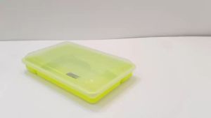 ที่เก็บช้อน ที่ใส่ช้อน ใส่ตะเกียบ ที่เก็บตะเกียบ ที่เก็บอุปกรณ์ ทรงแบน มีฝาเปิดปิด  มีช่องแบ่ง  ขนาด 35 *24* 7เซน พลาสติกเกรด A พร้อมส่ง