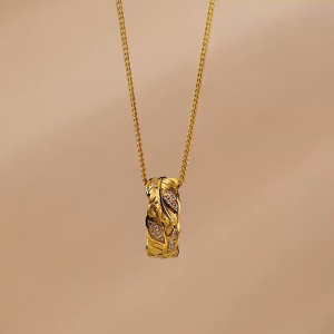Chow Sang Sang 周生生 999 Gold Love Decode Feather Diamond Necklace for Women 47cm 96064U