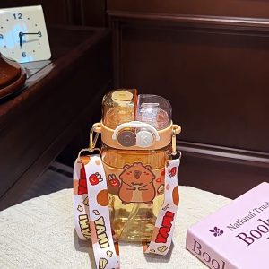 มาใหม่! กระติกน้ำเด็ก 2in1 หลอดดูด+ยกดื่ม ความจุ 520ML ลายการ์ตูนน่ารัก พกพาไปโรงเรียนสะดวก พร้อมส่งในไทย | COD ได้เลย!