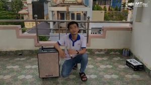 [ Xả Kho Giá Cực Tốt ] Micro Không Dây MTMAX Q01Mẫu Mới Chuyên Dùng Cho Karaoke Hát Nhẹ. Thiết Kế Chắc Chắn Chuyên Nghiệp Chức Năng Hiện Đại. Không Hú Rít Mic Hát Siêu Nhẹ Bảo Hành Lên Đến 12 Tháng