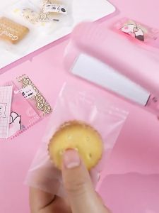 Mini Electric Heat Sealer Machine For Packaging Food Handheld Household Portable Plastic Sealing Hand Pressure Plastic Sealing Device