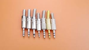2/5/10pcs 2.5mm 3.5mm Headphone Male Plug Mono Stereo Audio Solder Cable Connector 2/3/4 Pole Earphone Jack Adapter