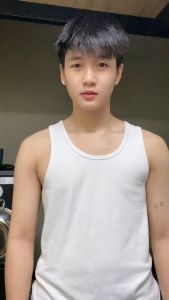 Kem Chống Nắng Body Teenilicious SPF55 Body Lotion Dành Cho Da Dầu Và Nhạy Cảm - Tuýp 150ml