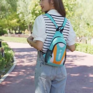 FAMENR【พร้อมส่ง】แฟชั่นสีปิดกั้นความจุขนาดใหญ่กระเป๋าผู้สื่อสารฟอร์ดผ้ากระเป๋านักเรียนกลางแจ้งที่เดินทางมาพักผ่อนกระเป๋าหน้าอก